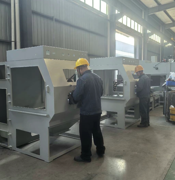 桂林喷砂机砂料选择攻略 适配不同工件