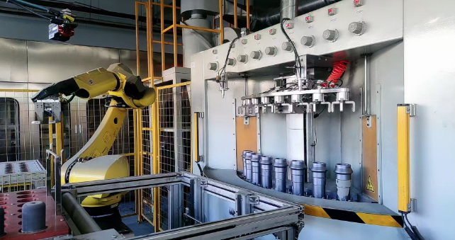 桂林喷砂机快速换料技巧 节省施工时间